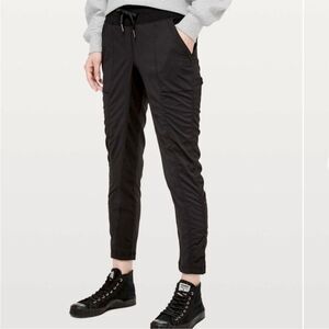 Lululemon Street To Studio Pant Unlined Black High Rise Athletic Pants Size 2